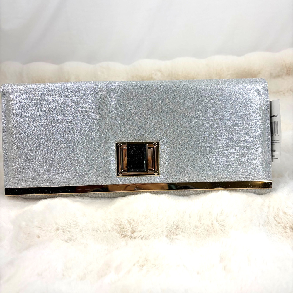 d’margeaux New York Silver Glitter Sparkle Clutch Gold Hardware‎ NWT Evening Bag